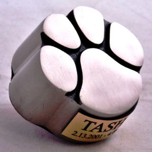 paw print urn for ashes
