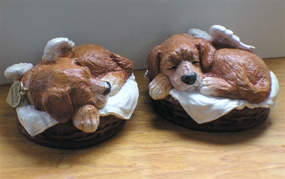 How To Find The Right Dog Memorial Urn For Your Loved Lost Pet