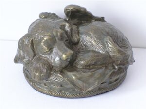 Angelic Dog Bronze Finish (Metal Alloy)