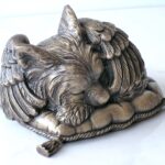 unique cat urns
