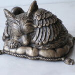 unique cat urns